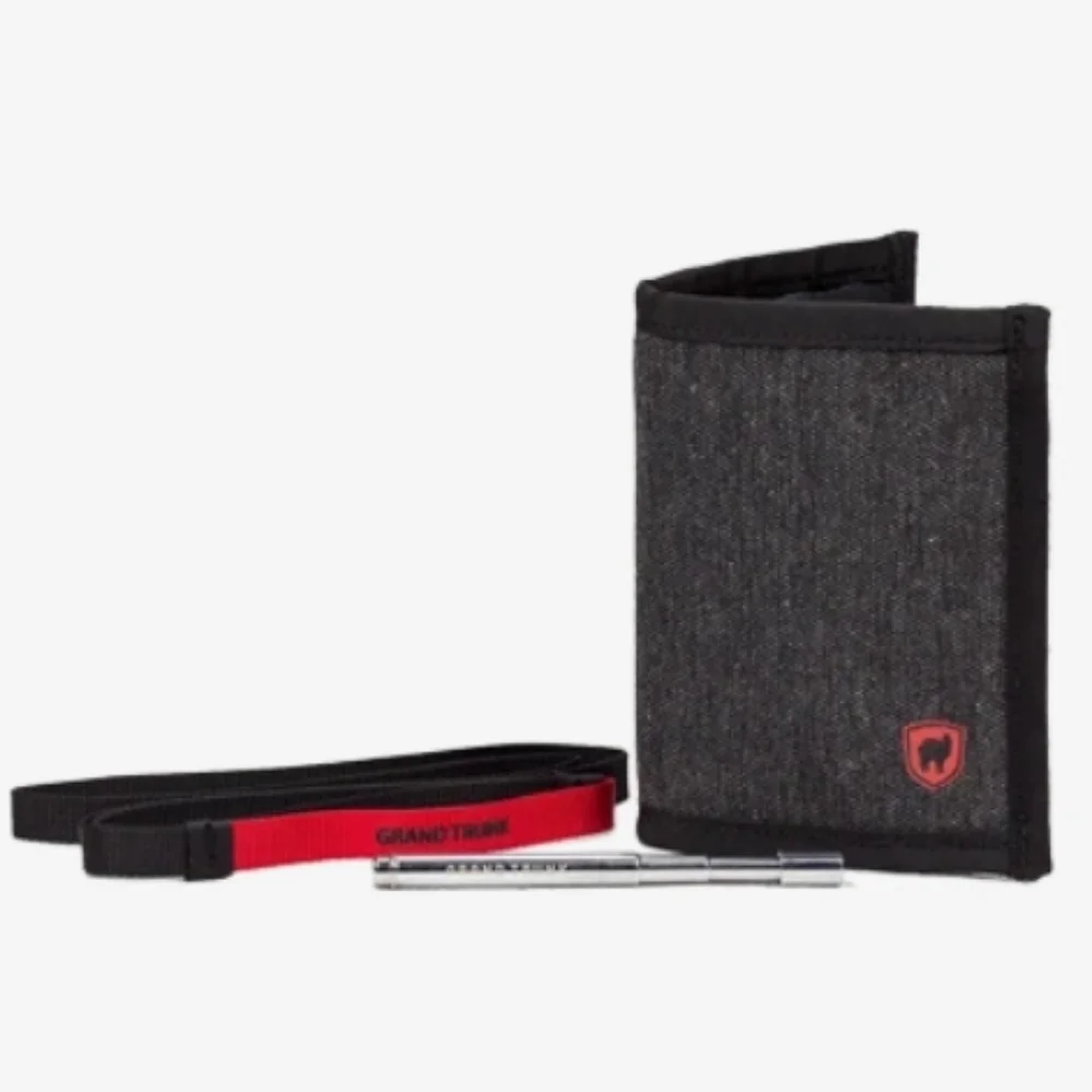 Grand Trunk RFID Men's Wallet Card Holder Slim Travel Grey & Black NWT